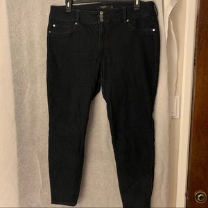 Torrid Skinny Jeans- Dark wash